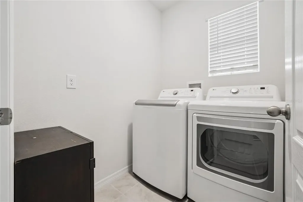 2698 Rowan Street Tavares FL 32778