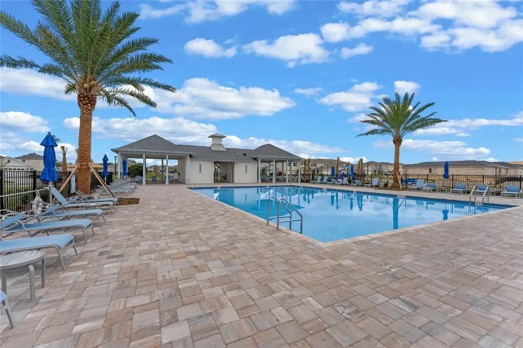 2698 Rowan Street Tavares FL 32778
