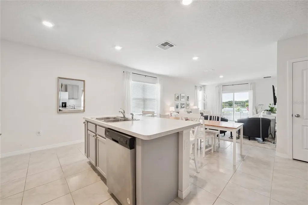2698 Rowan Street Tavares FL 32778