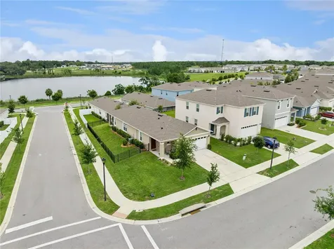 2698 Rowan Street Tavares FL 32778
