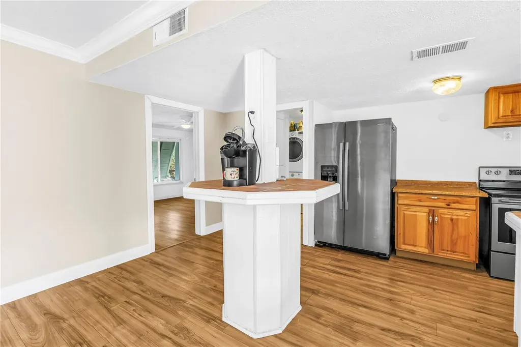 3580 41st Lane S St Petersburg FL 33711