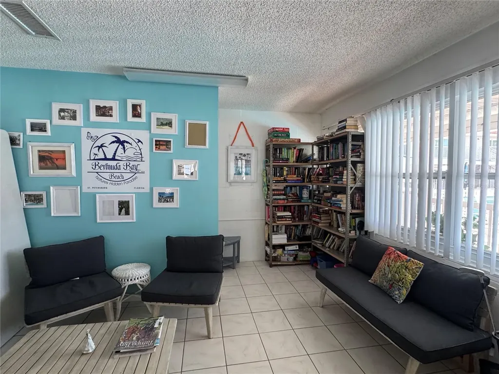 3580 41st Lane S St Petersburg FL 33711
