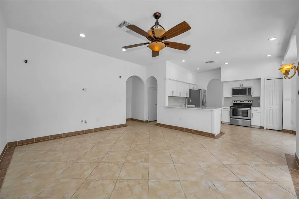 27432 Breakers Drive Wesley Chapel FL 33544