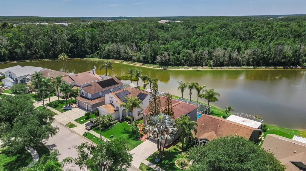 27432 Breakers Drive Wesley Chapel FL 33544