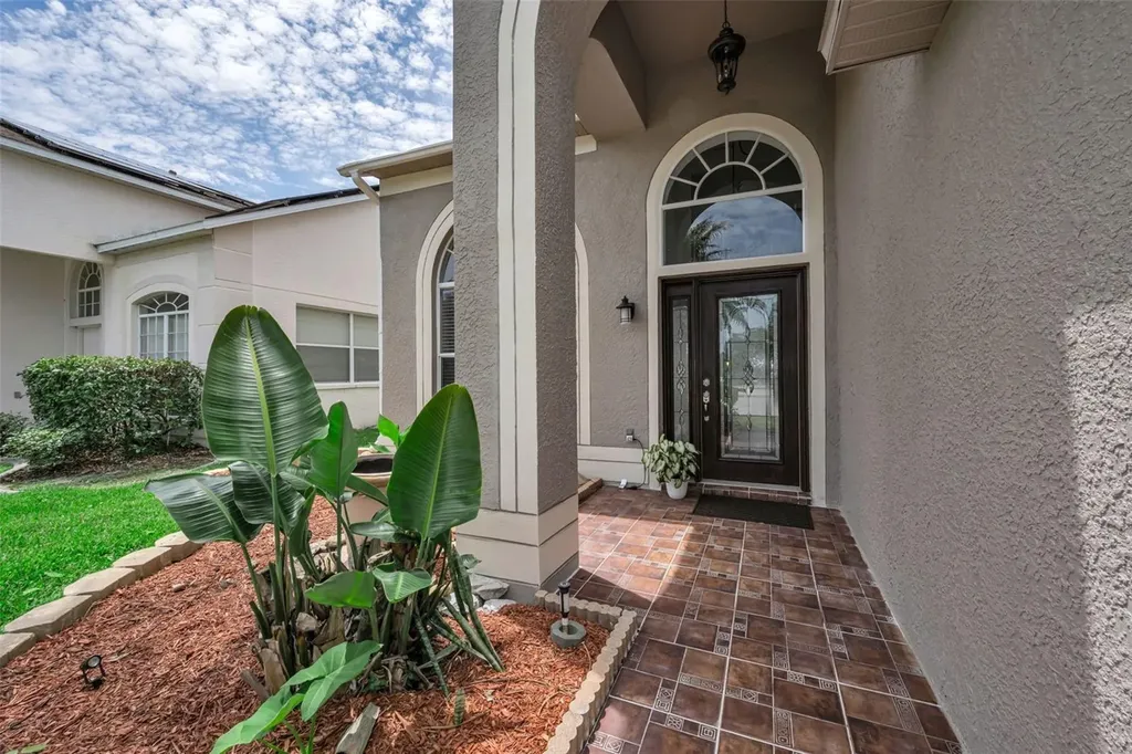 27432 Breakers Drive Wesley Chapel FL 33544