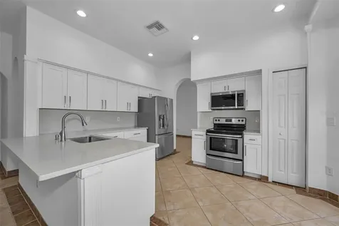 27432 Breakers Drive Wesley Chapel FL 33544