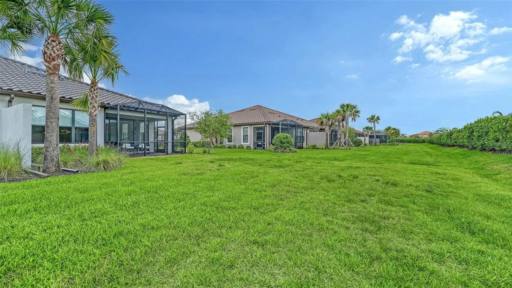 4737 Tortona Court Bradenton FL 34211