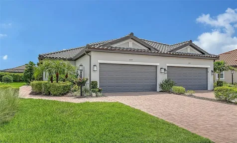 4737 Tortona Court Bradenton FL 34211