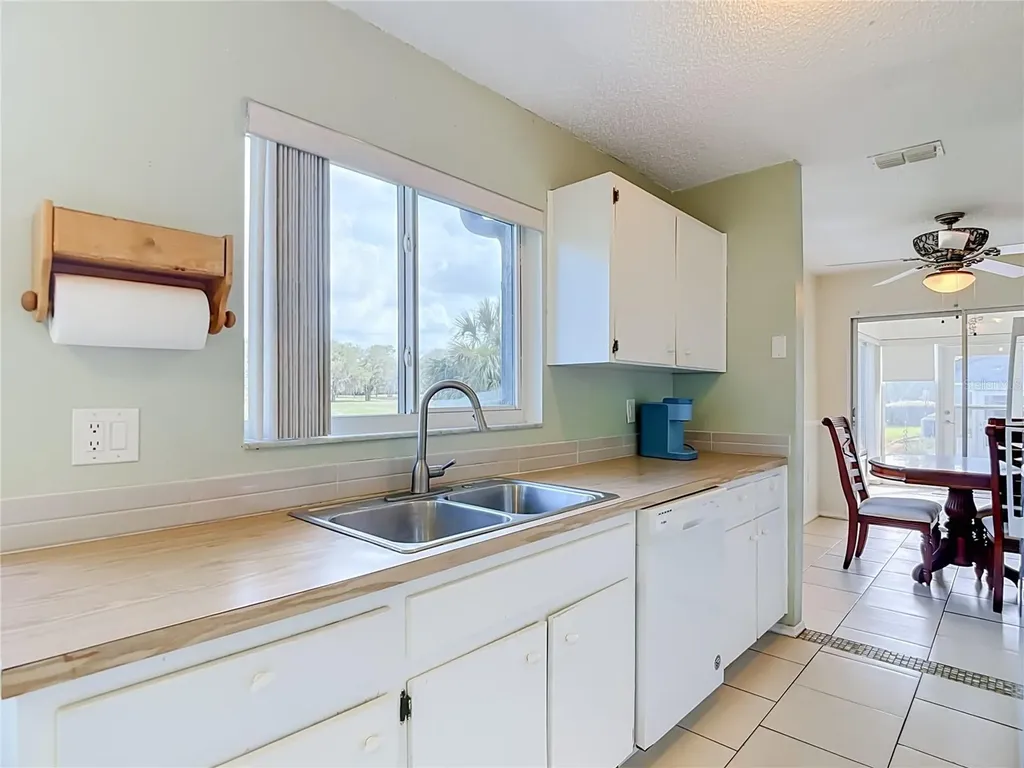 7536 St Andrews Boulevard Weeki Wachee FL 34613