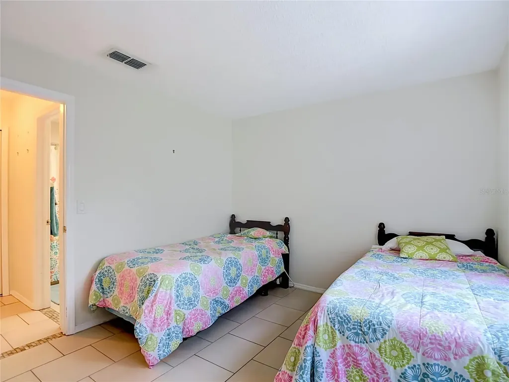 7536 St Andrews Boulevard Weeki Wachee FL 34613