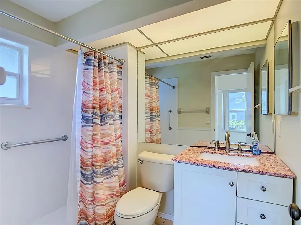7536 St Andrews Boulevard Weeki Wachee FL 34613