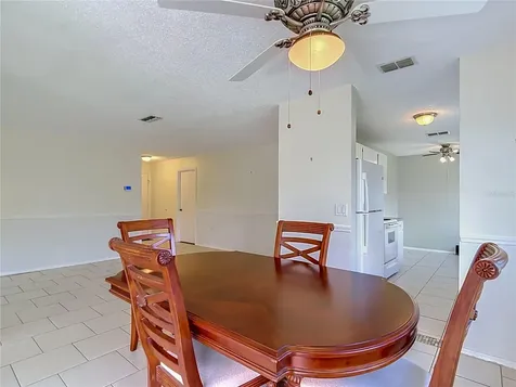 7536 St Andrews Boulevard Weeki Wachee FL 34613