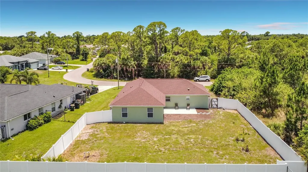 2428 Saginaw Road North Port FL 34286