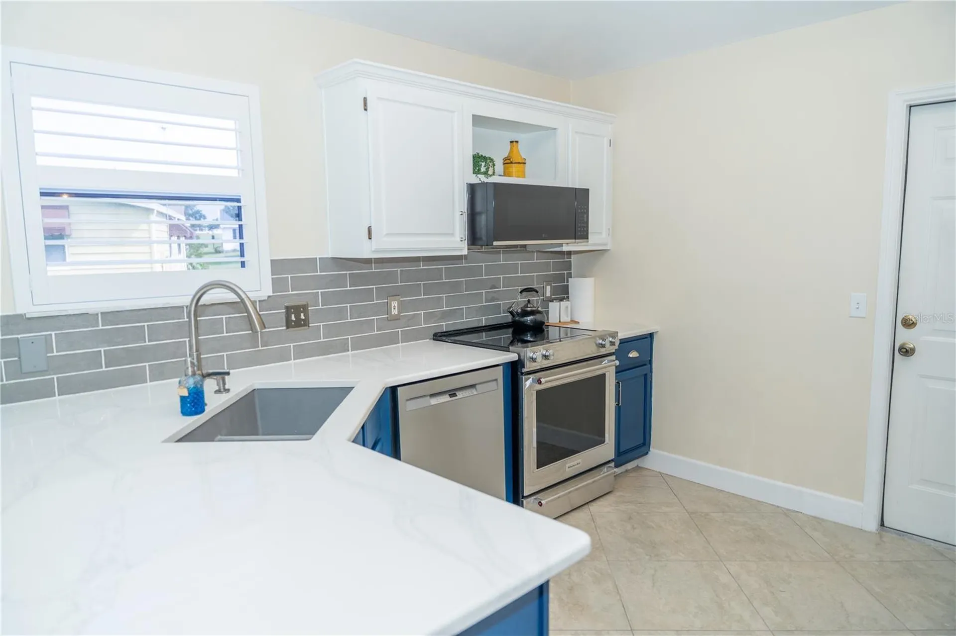 714 Bayhill Court Lady Lake FL 32159