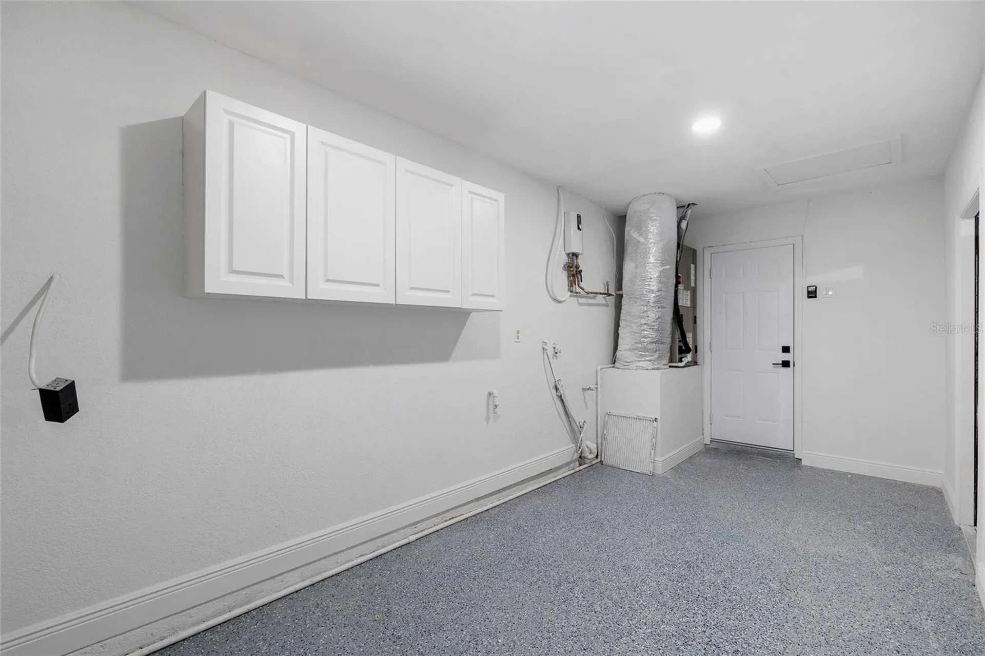 5901 Denver Street NE St Petersburg FL 33703