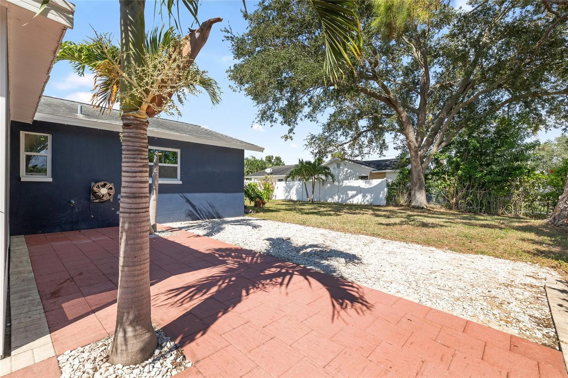 5901 Denver Street NE St Petersburg FL 33703