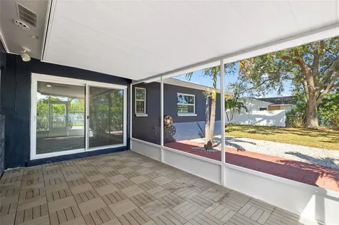 5901 Denver Street NE St Petersburg FL 33703