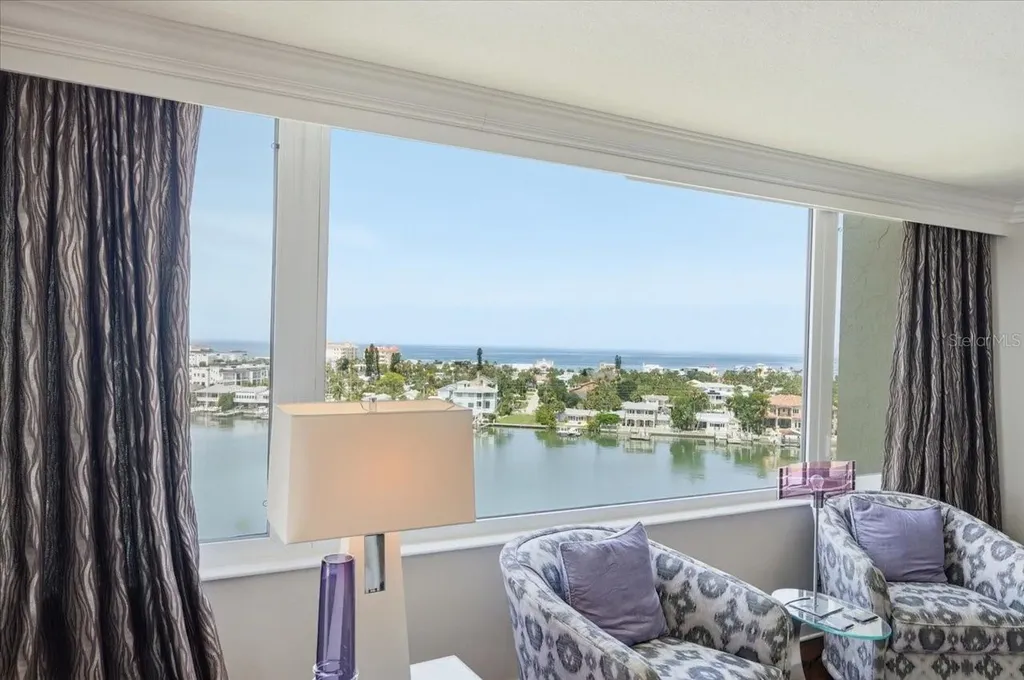 736 Island Way Clearwater Beach FL 33767