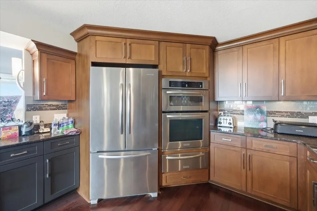 736 Island Way Clearwater Beach FL 33767