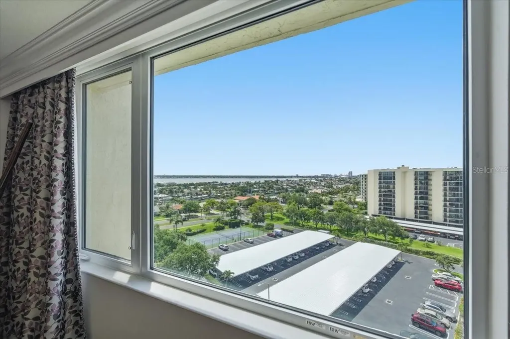 736 Island Way Clearwater Beach FL 33767