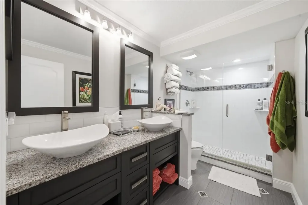 736 Island Way Clearwater Beach FL 33767