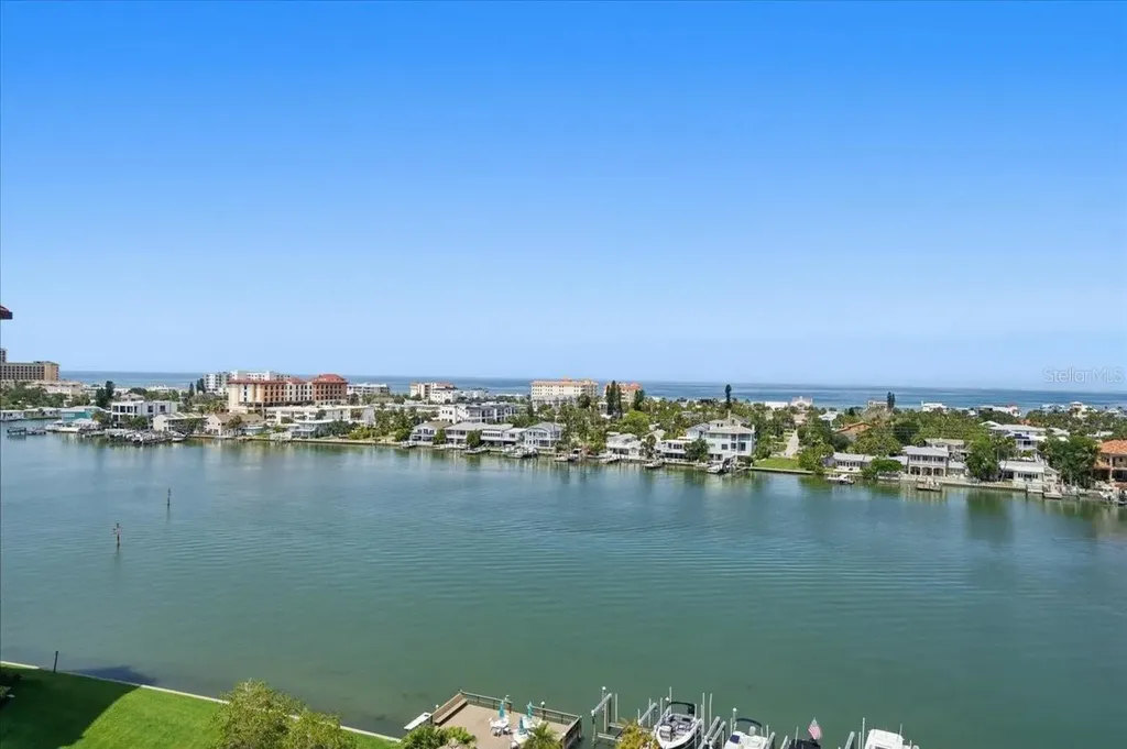 736 Island Way Clearwater Beach FL 33767