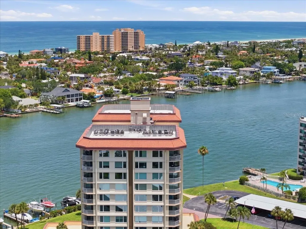 736 Island Way Clearwater Beach FL 33767