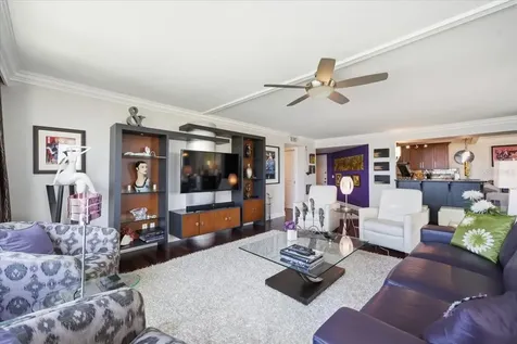 736 Island Way Clearwater Beach FL 33767