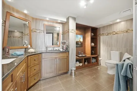 736 Island Way Clearwater Beach FL 33767