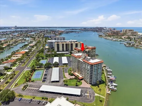 736 Island Way Clearwater Beach FL 33767
