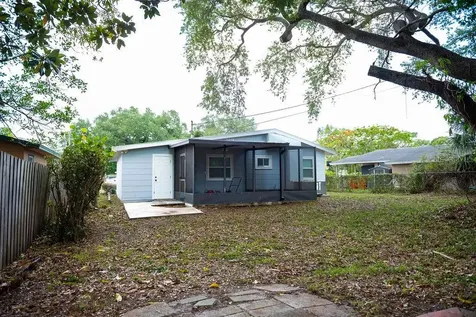 5480 70th Lane N St Petersburg FL 33709