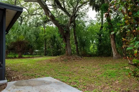 5480 70th Lane N St Petersburg FL 33709