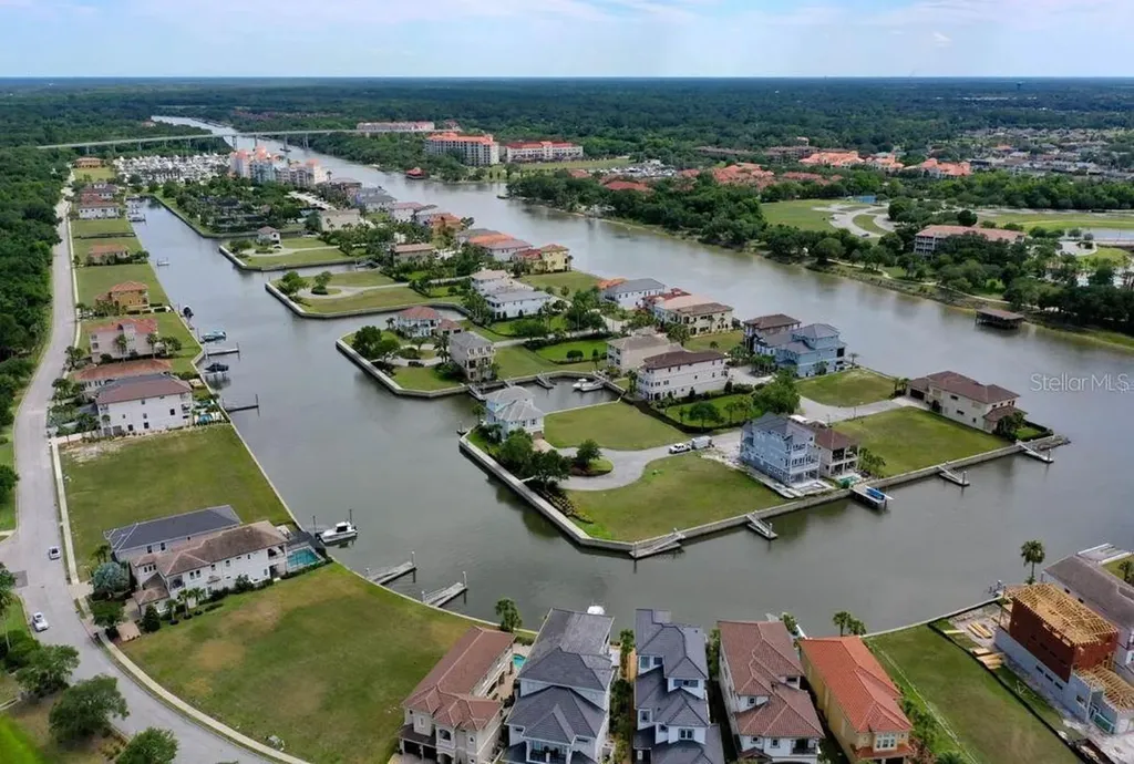 318 Harbor Village Point N Palm Coast FL 32137