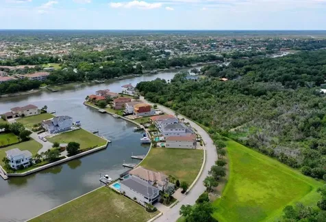 318 Harbor Village Point N Palm Coast FL 32137