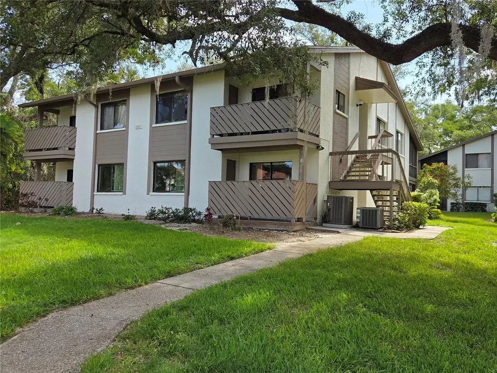 2367 Flanders Way Safety Harbor FL 34695