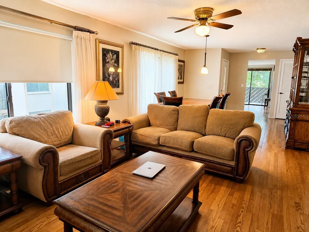 2367 Flanders Way Safety Harbor FL 34695