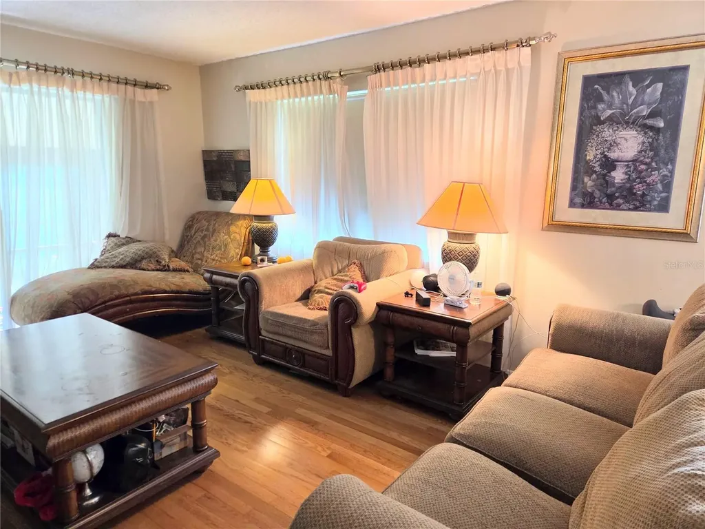 2367 Flanders Way Safety Harbor FL 34695
