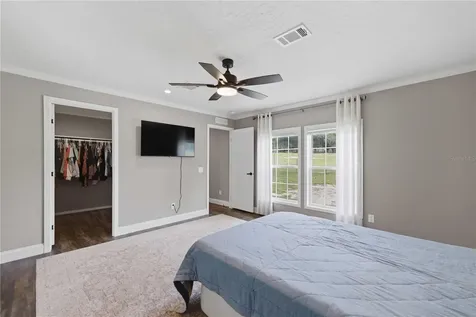 14450 SE Sunset Harbor Road Weirsdale FL 32195