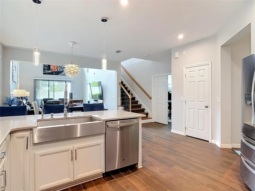 1235 Verdant Glade Place Aloma FL 32792