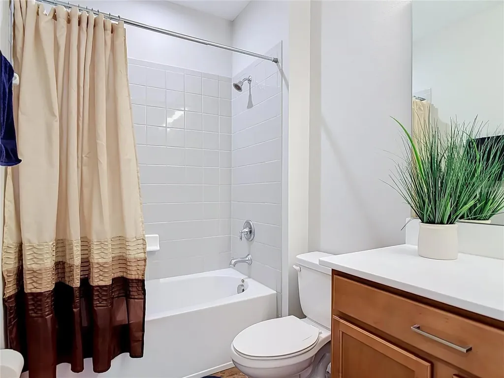 1235 Verdant Glade Place Aloma FL 32792