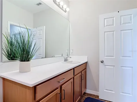 1235 Verdant Glade Place Aloma FL 32792
