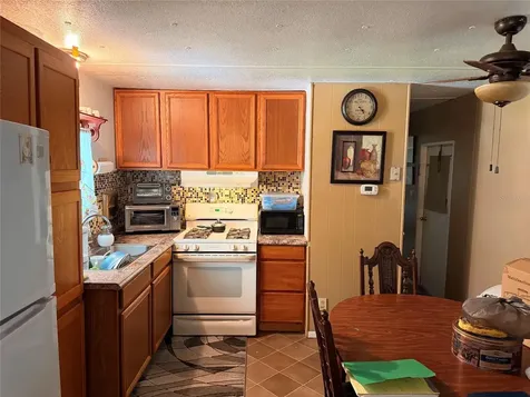 201 NW 136th Terrace Ocala FL 34482