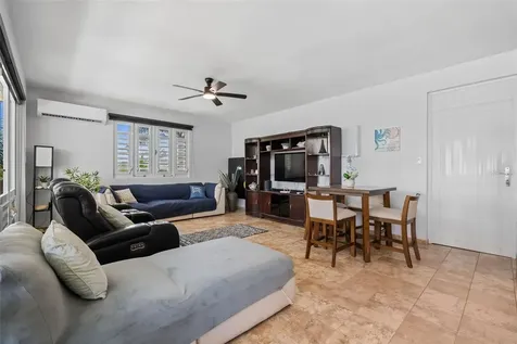 8 Condo Ocean View Castle Aguada PR 00602