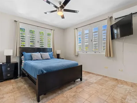 8 Condo Ocean View Castle Aguada PR 00602