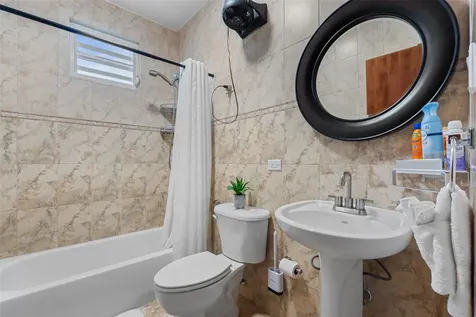 8 Condo Ocean View Castle Aguada PR 00602