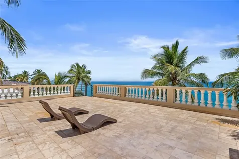8 Condo Ocean View Castle Aguada PR 00602