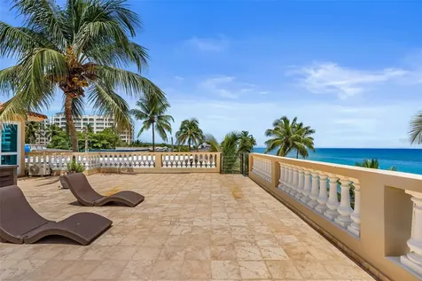 8 Condo Ocean View Castle Aguada PR 00602