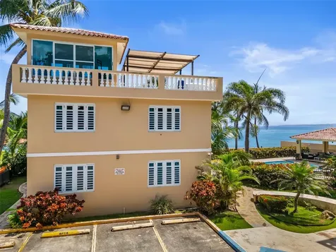 8 Condo Ocean View Castle Aguada PR 00602
