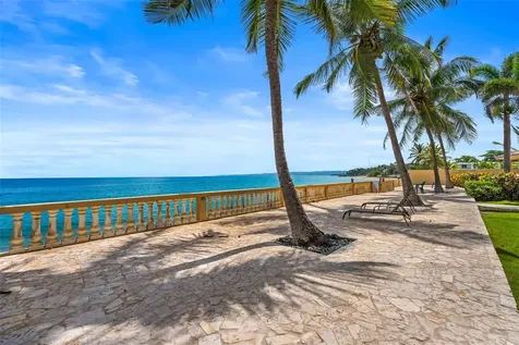 8 Condo Ocean View Castle Aguada PR 00602