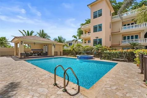 8 Condo Ocean View Castle Aguada PR 00602